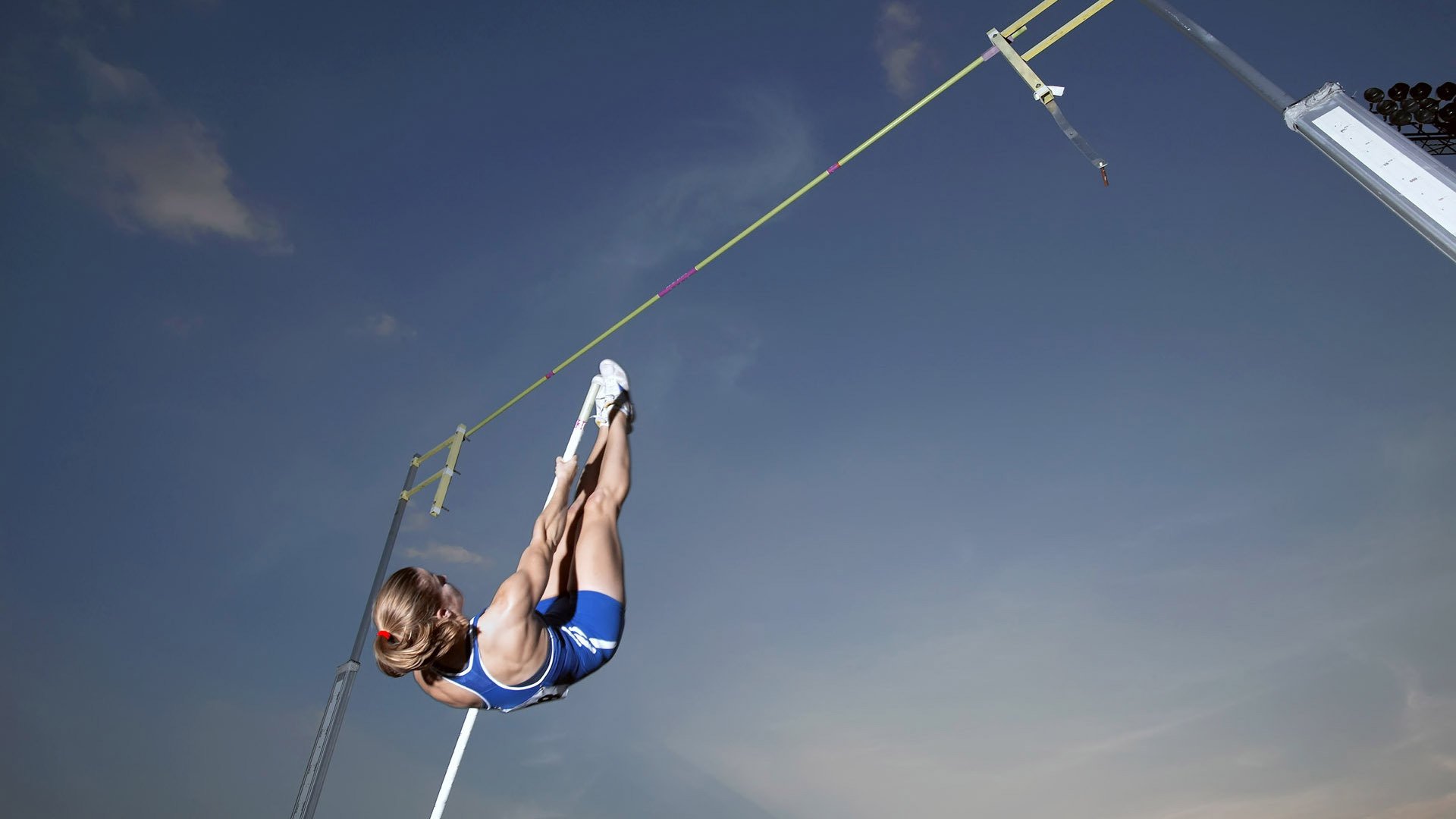九游下载安装-清晨惊雷！尼克斯止颓、切尔西密谋德甲、凯尔特人调名单，西甲全懵了